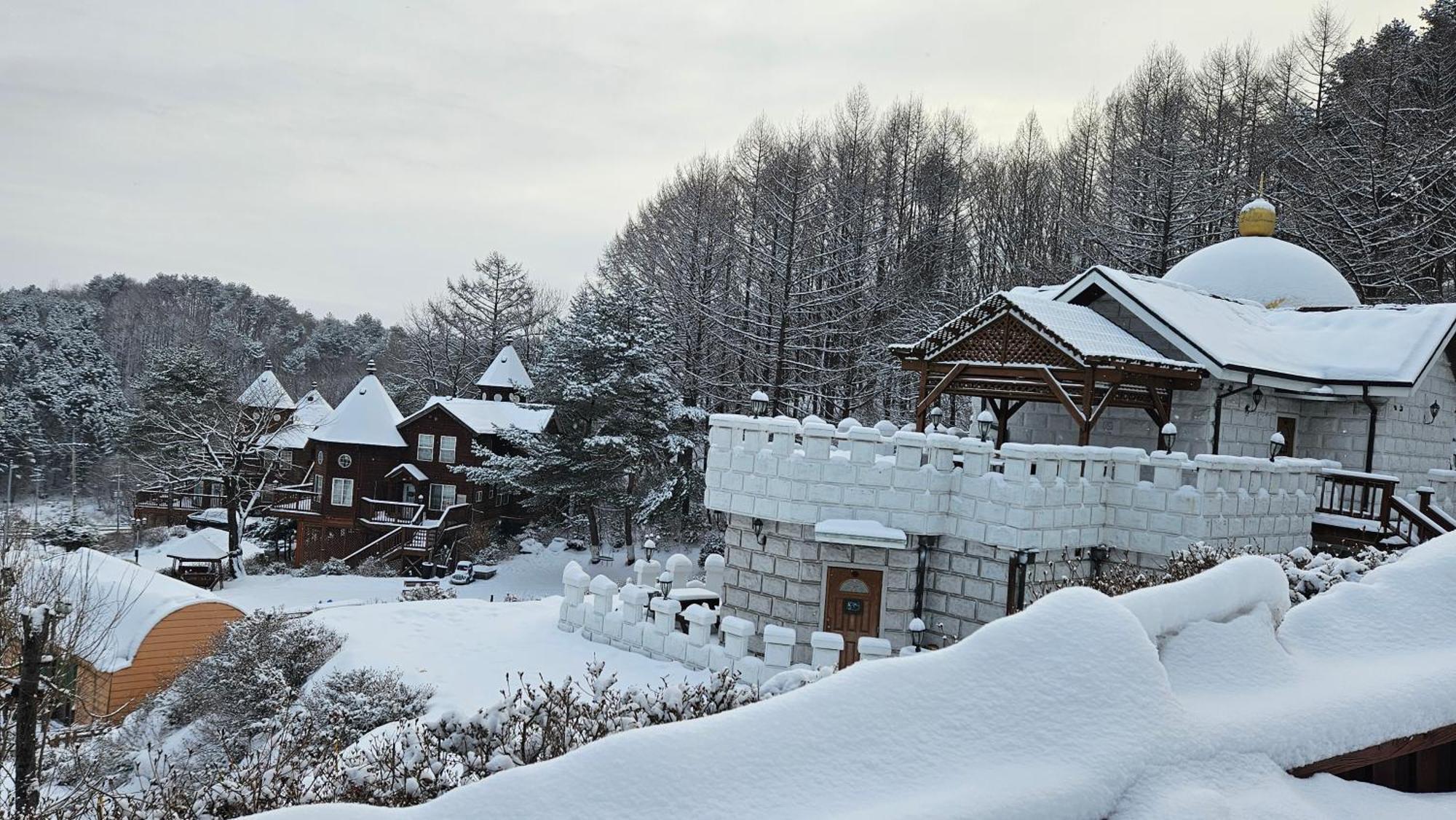 Elf Resort Hotel Pyeongchang Esterno foto