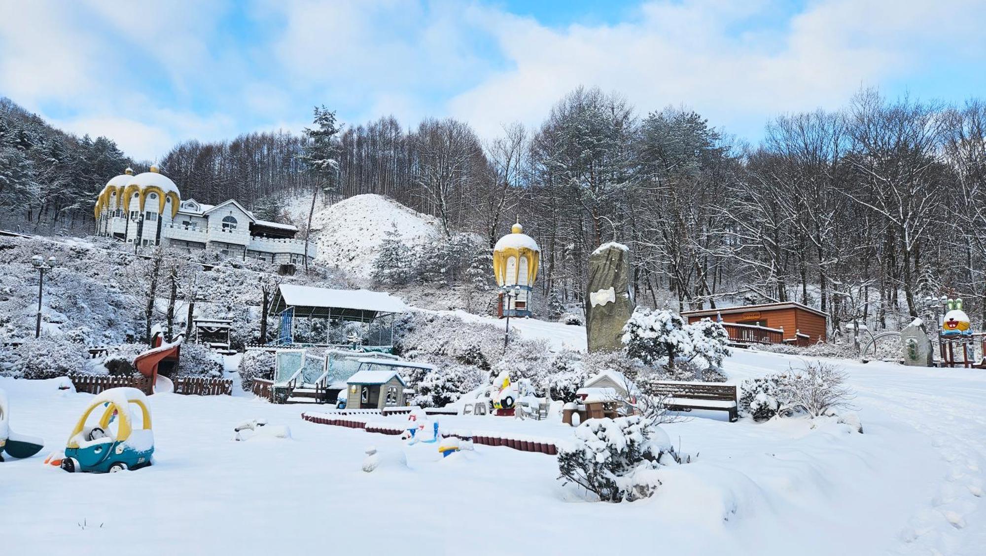 Elf Resort Hotel Pyeongchang Esterno foto